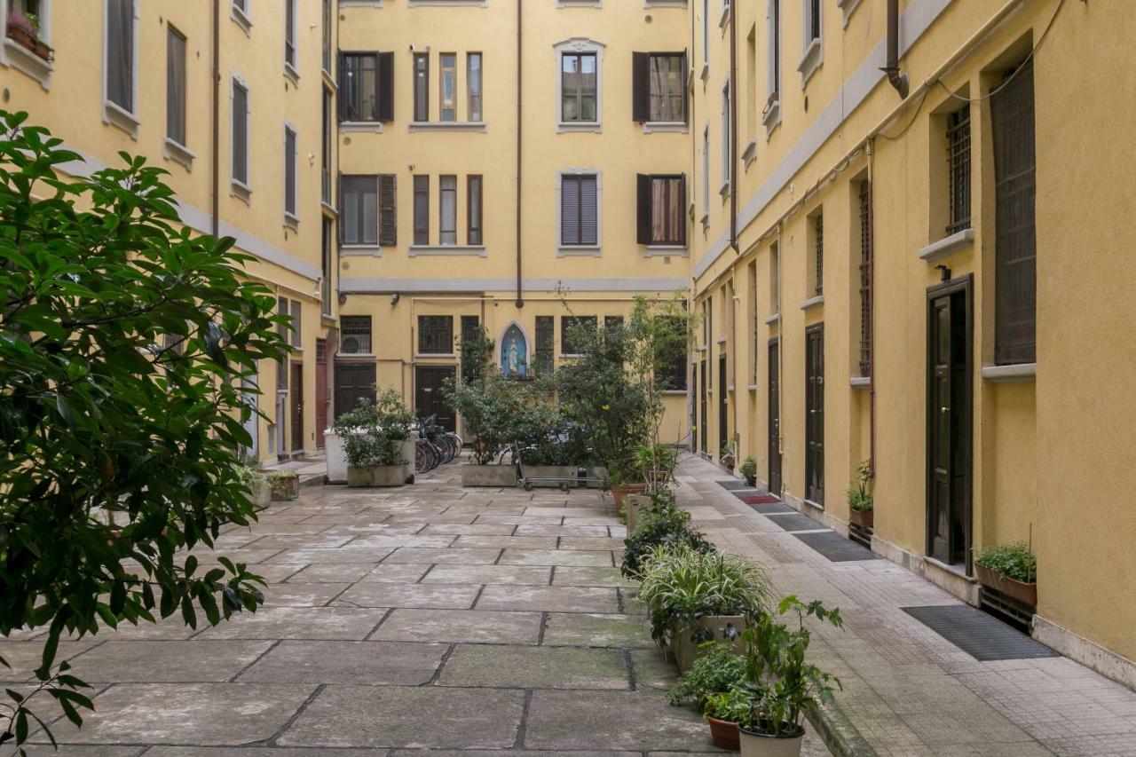 Roman Memory - Porta Romana Milaan Buitenkant foto